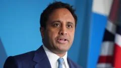 Yusuf and Jenrick Engage in Dispute Over Deportation Policy Reform