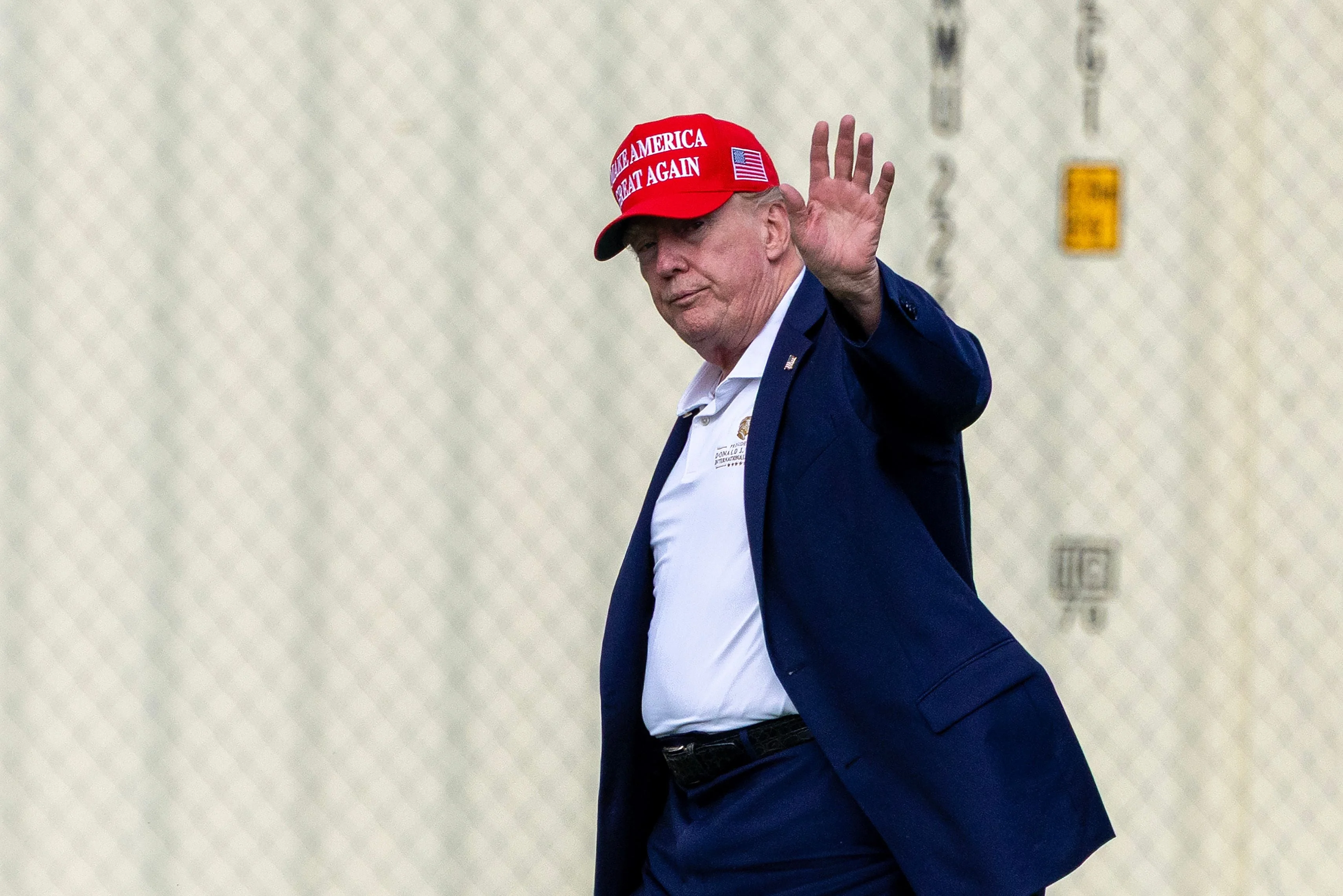 Doctors have warned that President Donald Trump’s weight poses ‘a strong risk factor’ for his health after the commander-in-chief has gained 23 pounds since 2023