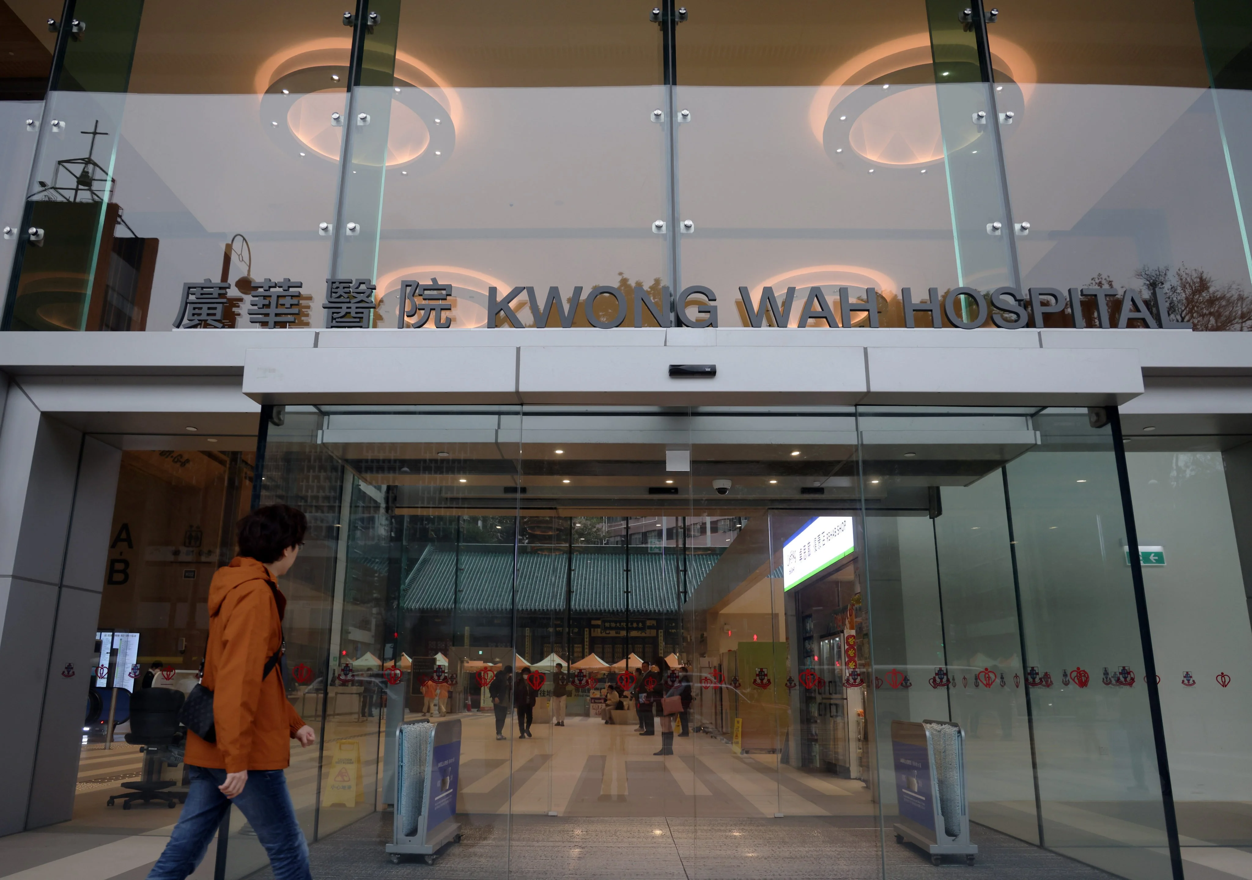 A patient has been arrested over suspected arson at Kwong Wah Hospital. Photo: Jelly Tse
