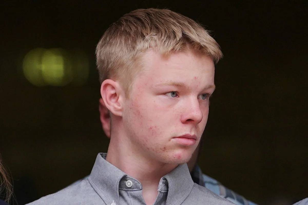 Teen Accused of Stepsister's Murder on Carnival Cruise Remains at Liberty for the Time Being