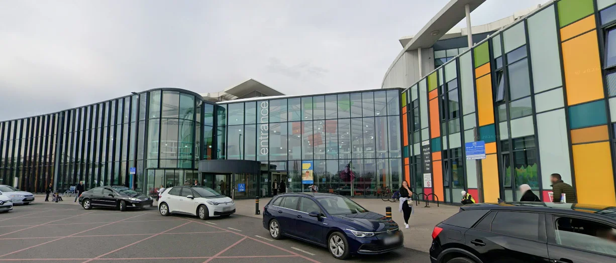 The staff at King’s Mill Hospital in Sutton-in-Ashfield also failed to respond to requests for help